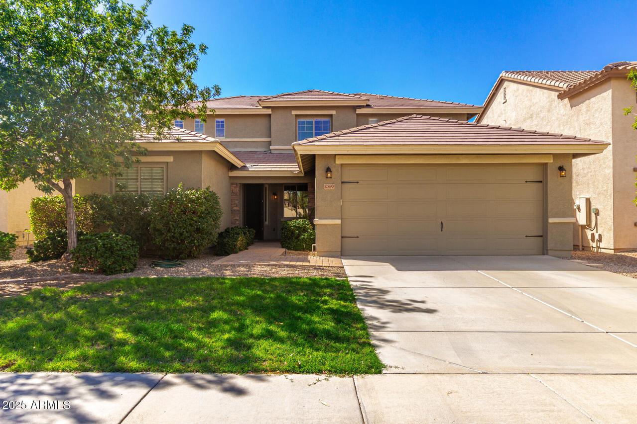32890 N Pebble Creek Dr., San Tan Valley, AZ 85143