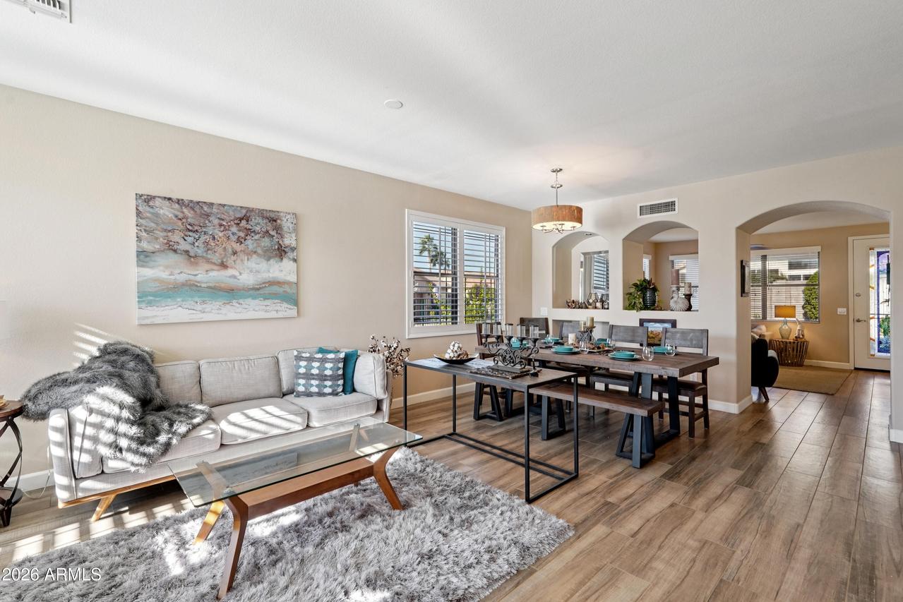 17472 N Goldwater Dr., Surprise, AZ 85374