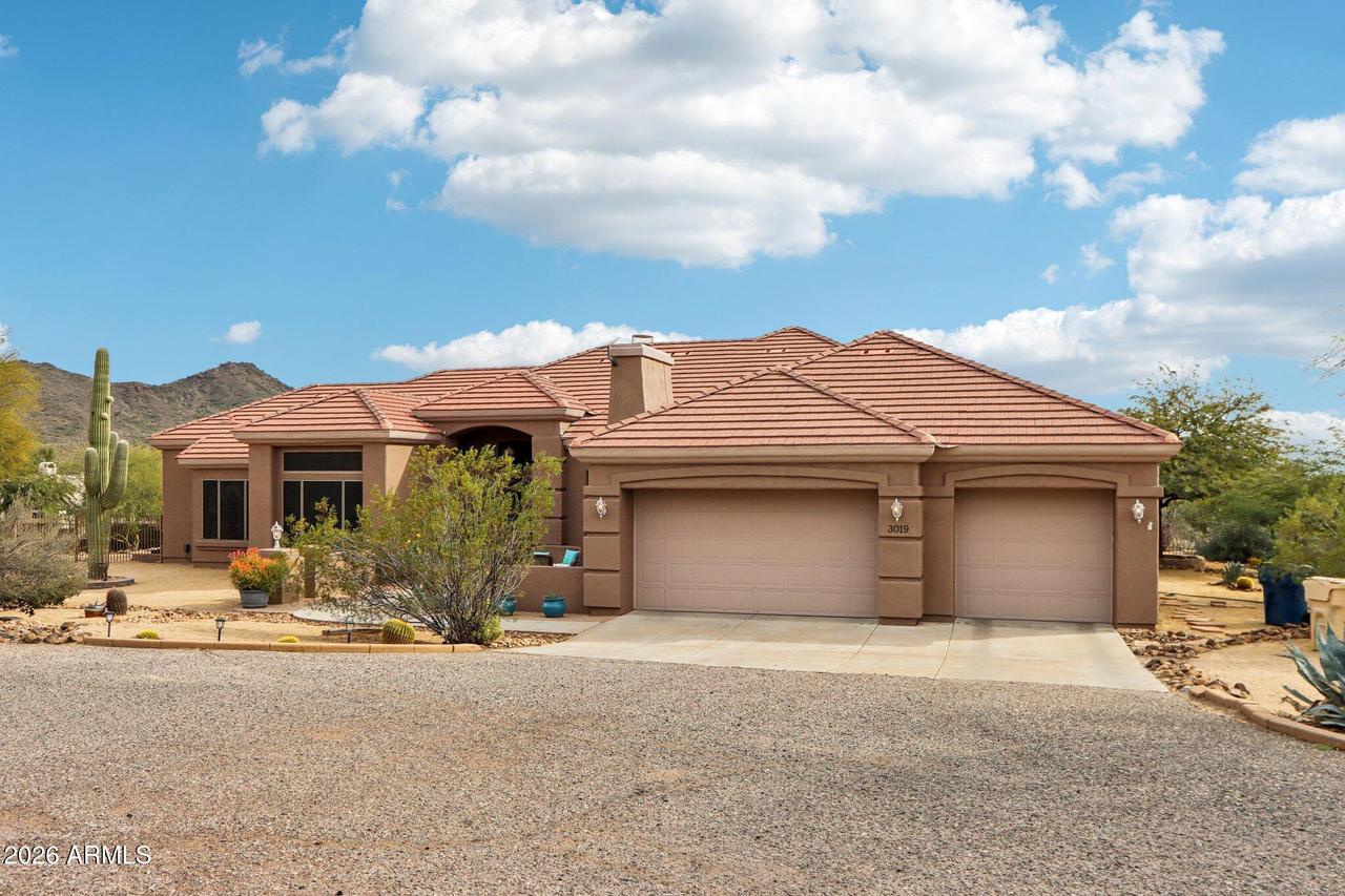 3019 W Carriage Dr., Phoenix, AZ 85086