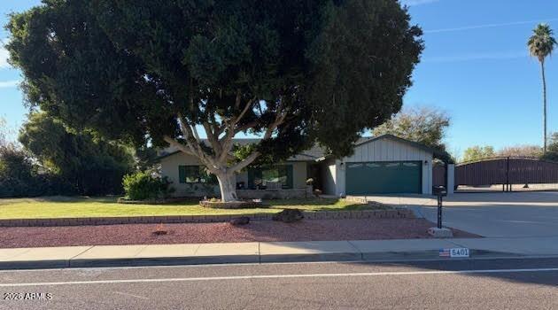 5401 W Paradise Ln., Glendale, AZ 85306