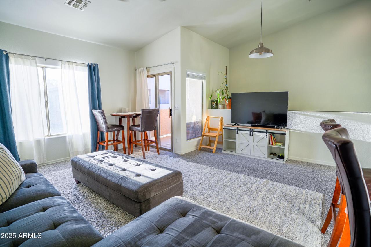 1406 W Emerald Ave. #118, Mesa, AZ 85202