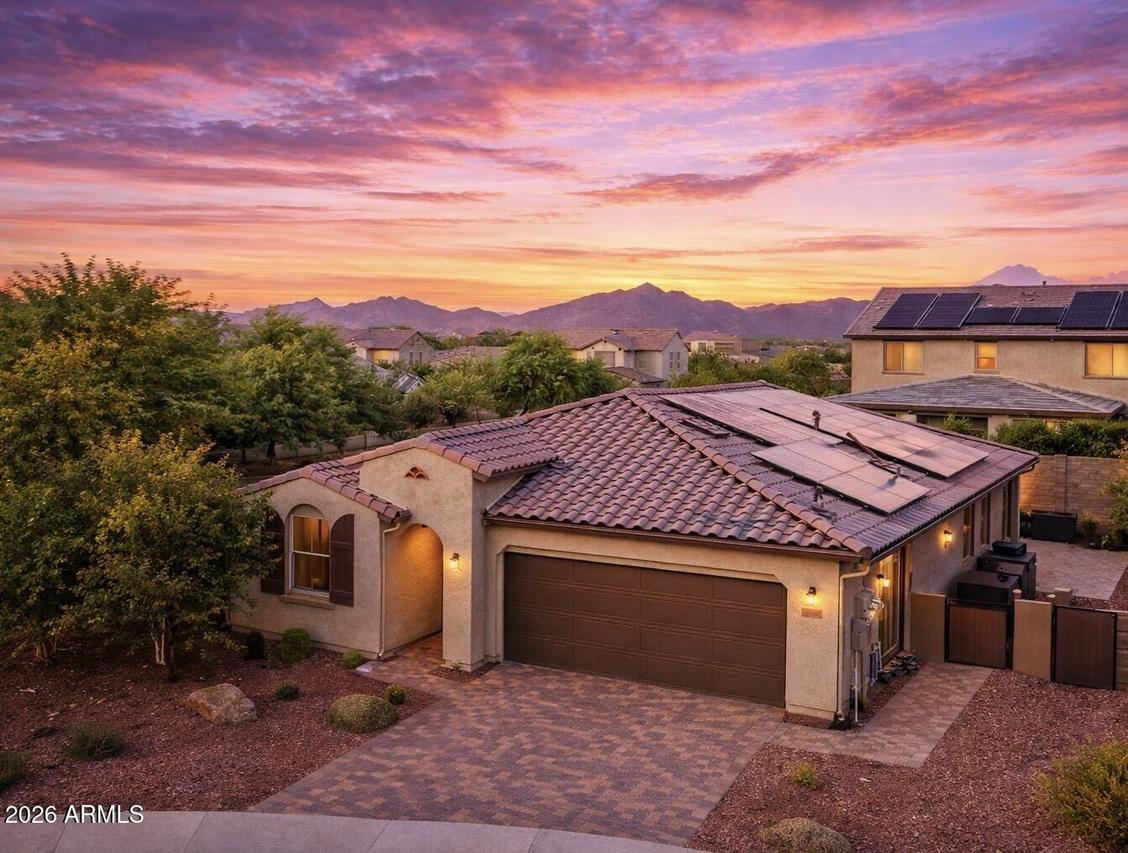 10052 W Foothill Dr., Peoria, AZ 85383