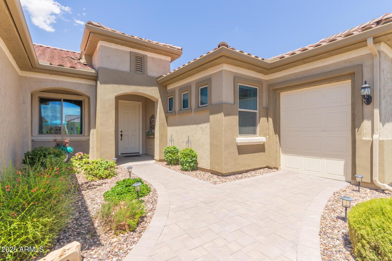 8112 W Merriweather Way, Florence, AZ 85132