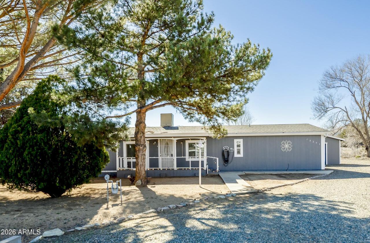 10293 E Manzanita Tr., Dewey, AZ 86327