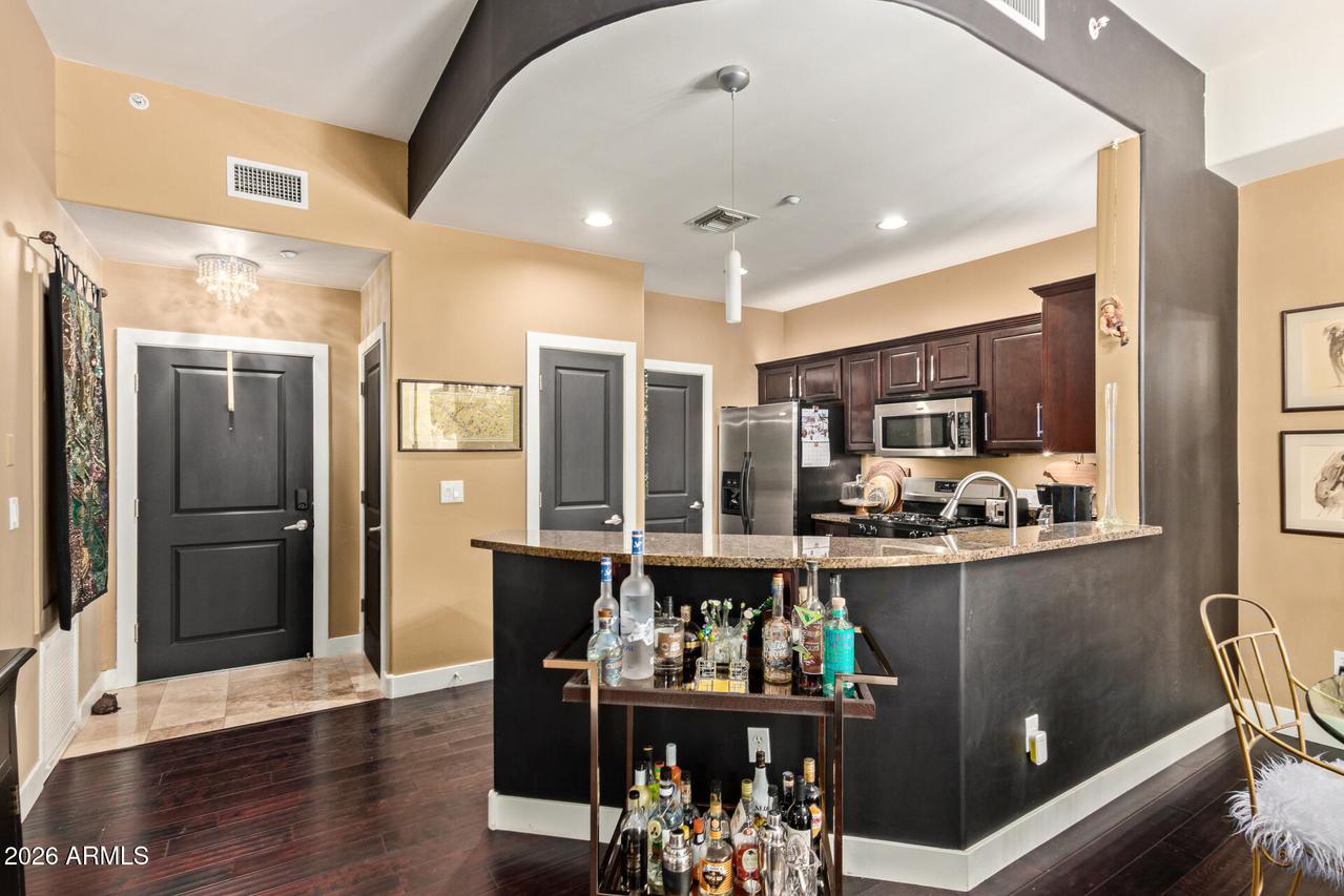 945 E Playa Del Norte Dr. #1003, Tempe, AZ 85288