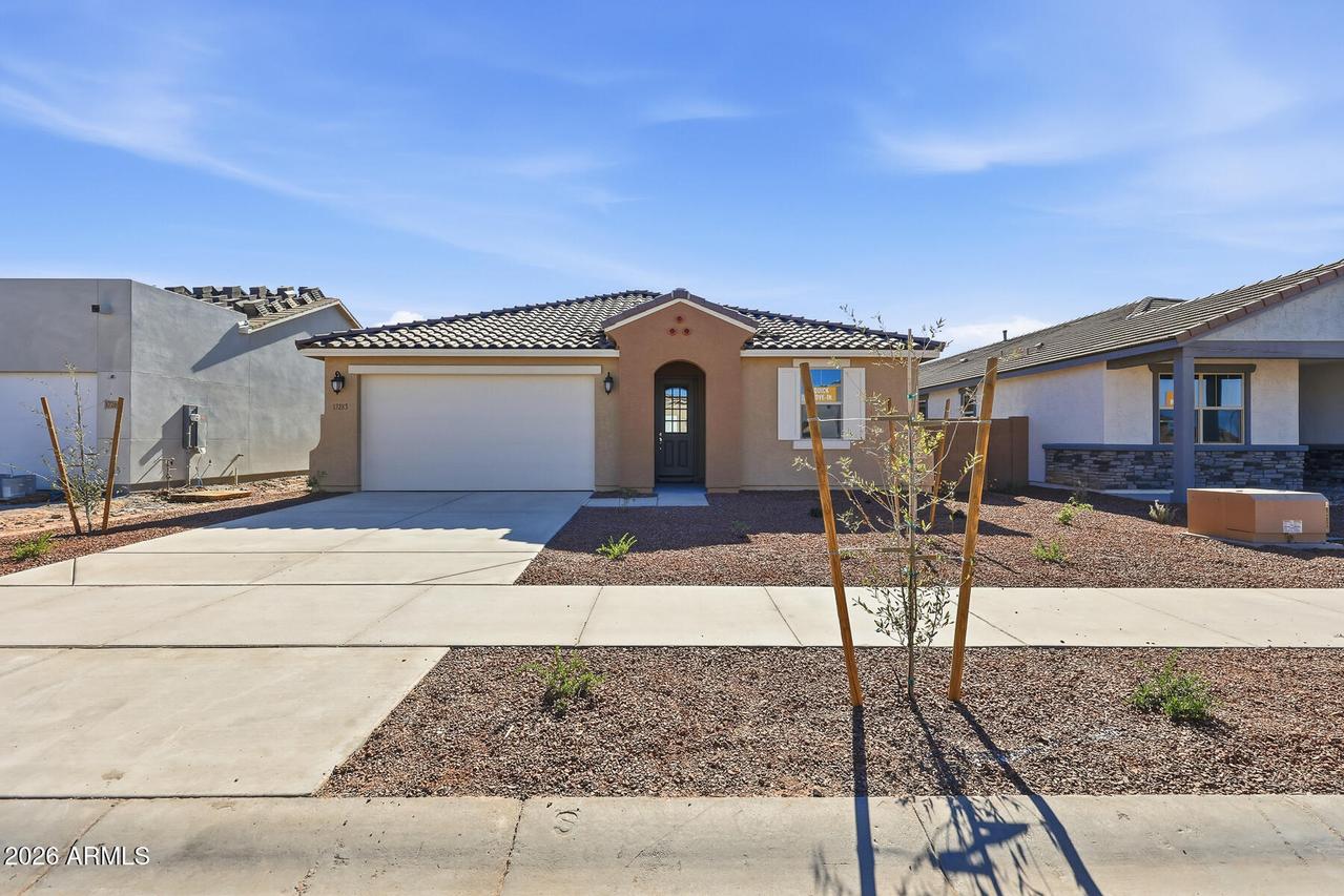 17283 W Saguaro Vista Dr., Surprise, AZ 85387