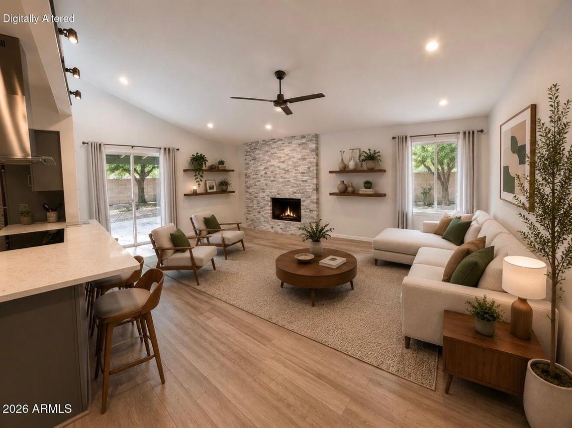 330 W Cardeno Cir., Litchfield Park, AZ 85340