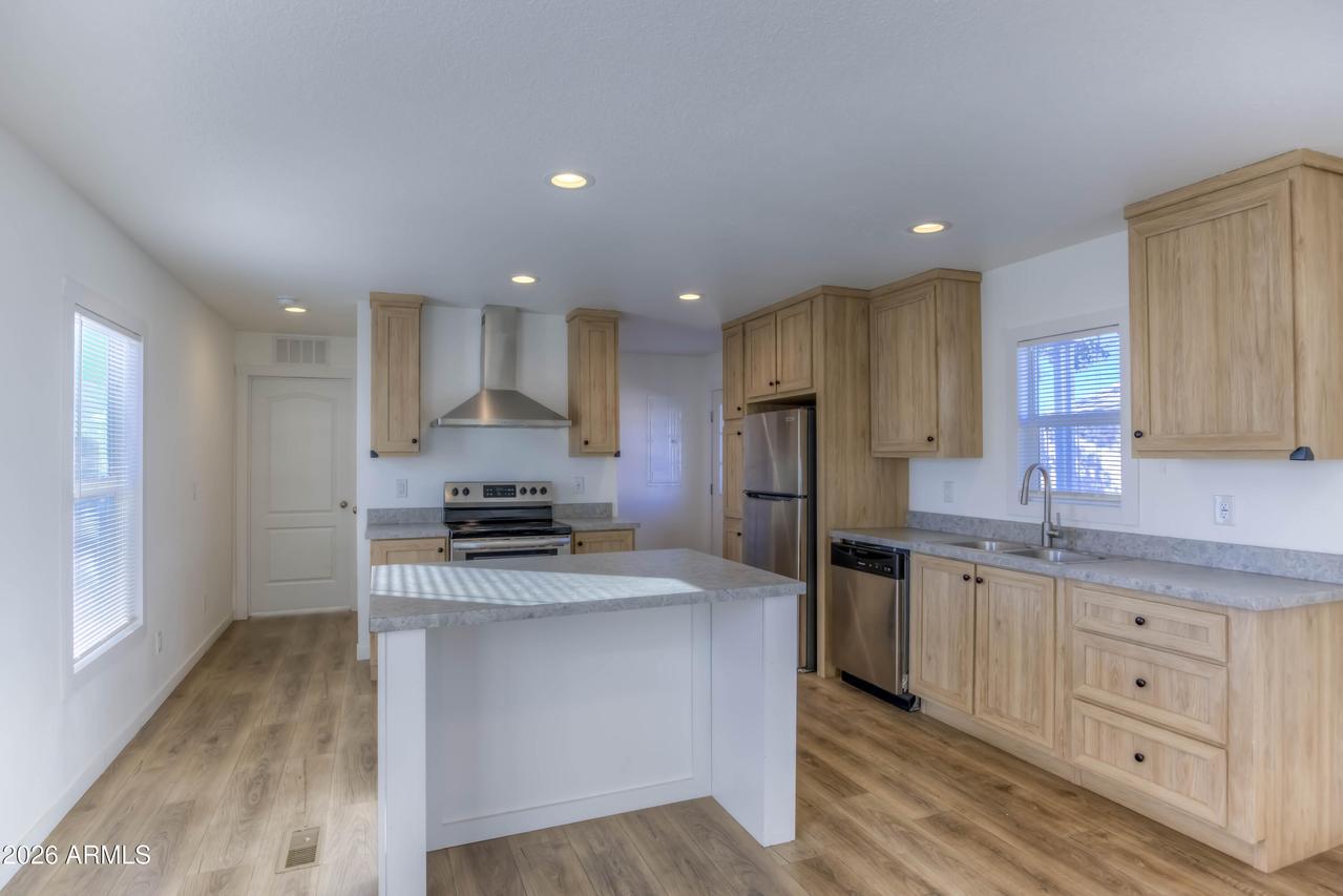 1325 W Silverlake Rd. #9, Tucson, AZ 85713