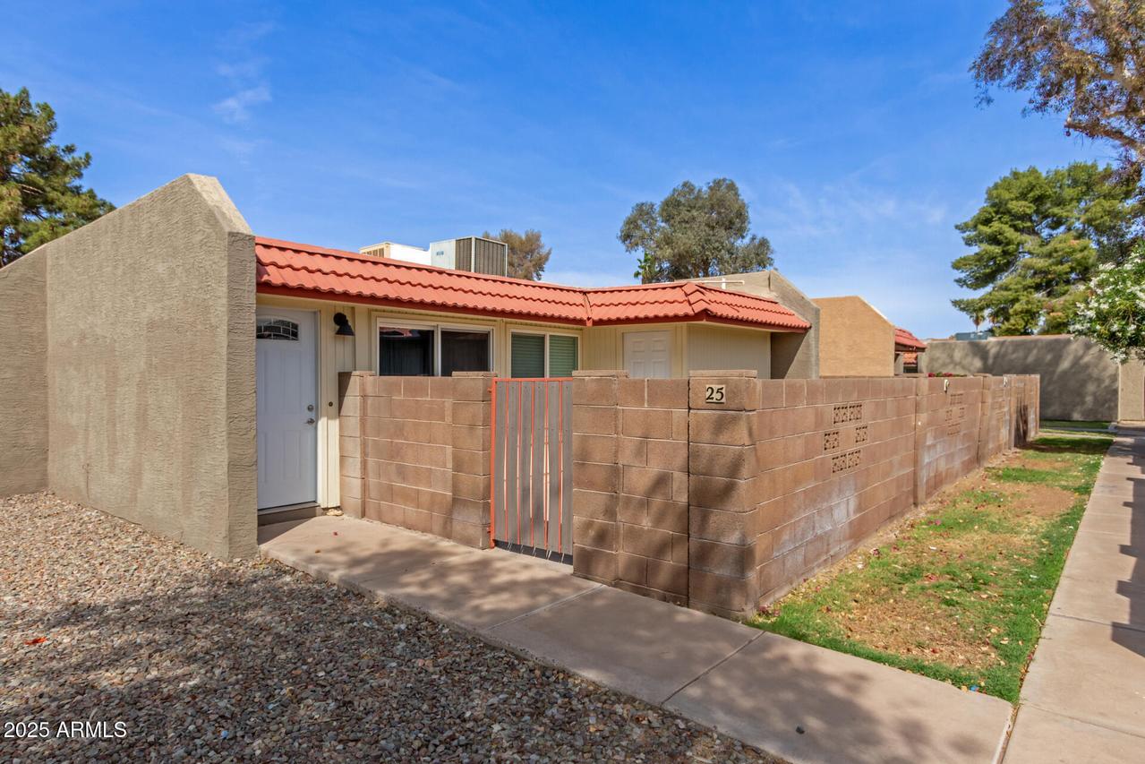 601 N May St. #25, Mesa, AZ 85201
