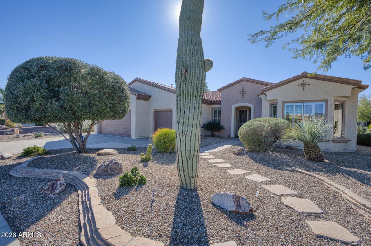 16935 W Desert Blossom Way, Surprise, AZ 85387