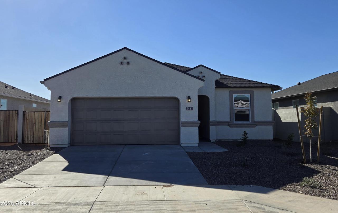 5491 E Button Ln., San Tan Valley, AZ 85140