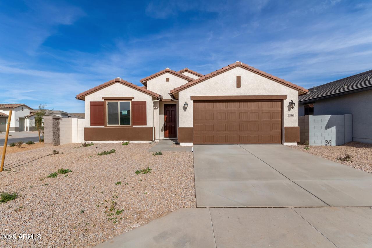 7280 E White Tail Rd., San Tan Valley, AZ 85143