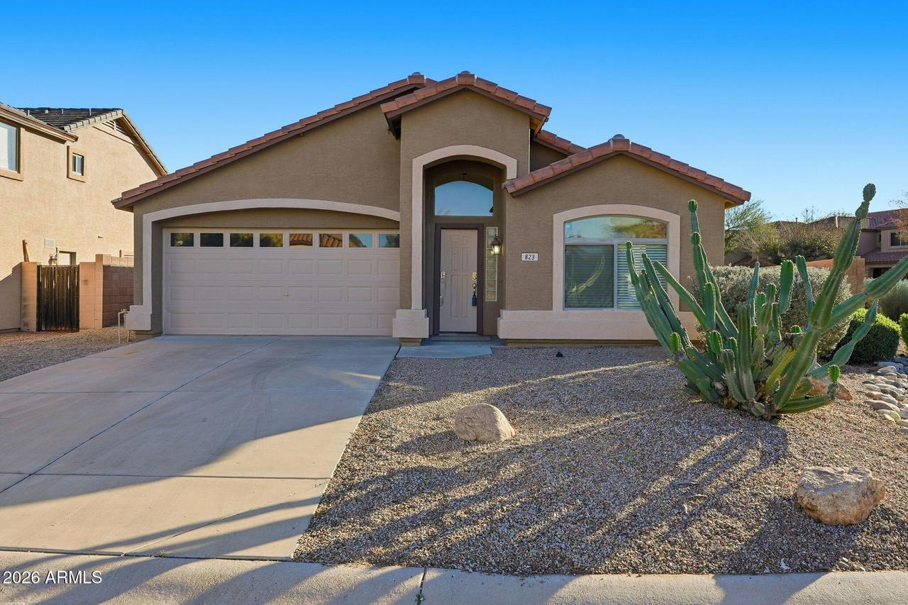 823 E Mountain View Rd., San Tan Valley, AZ 85143