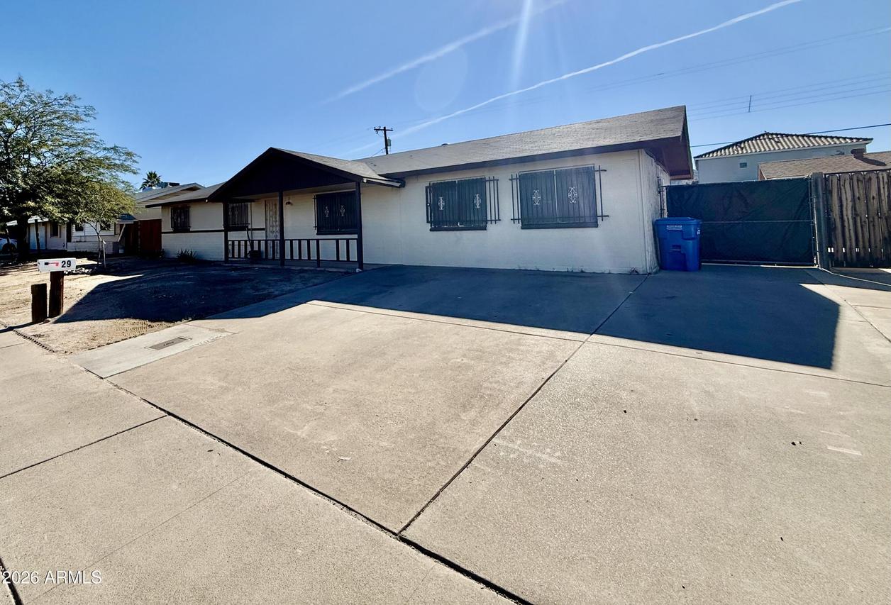 29 E Euclid Ave., Phoenix, AZ 85042