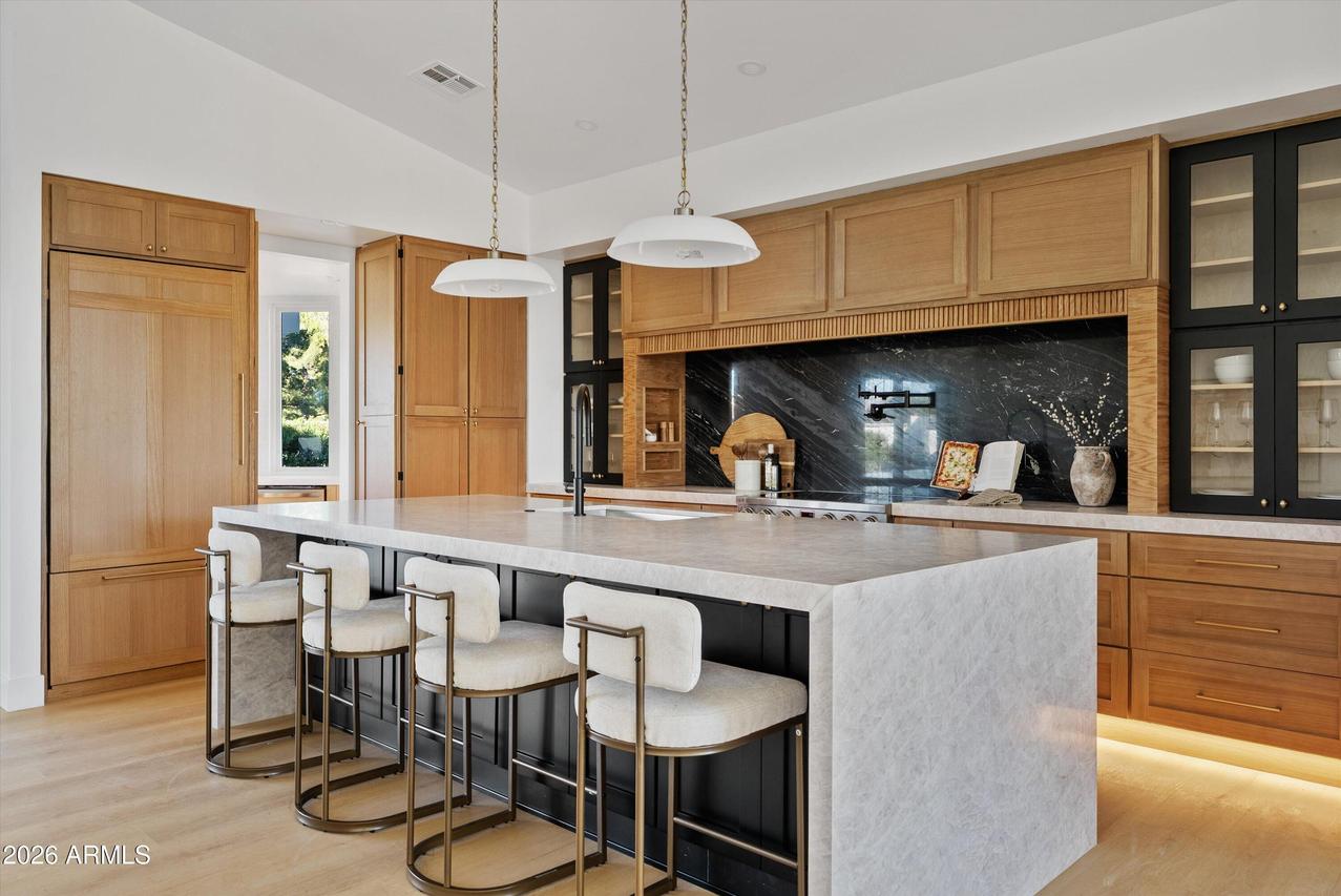 4928 E Paradise Ln., Scottsdale, AZ 85254