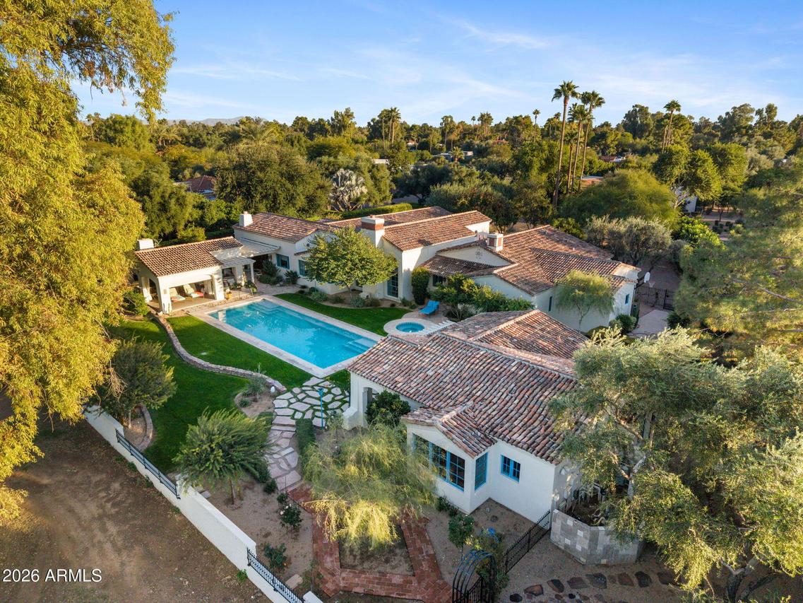 8500 N Golf Dr., Paradise Valley, AZ 85253