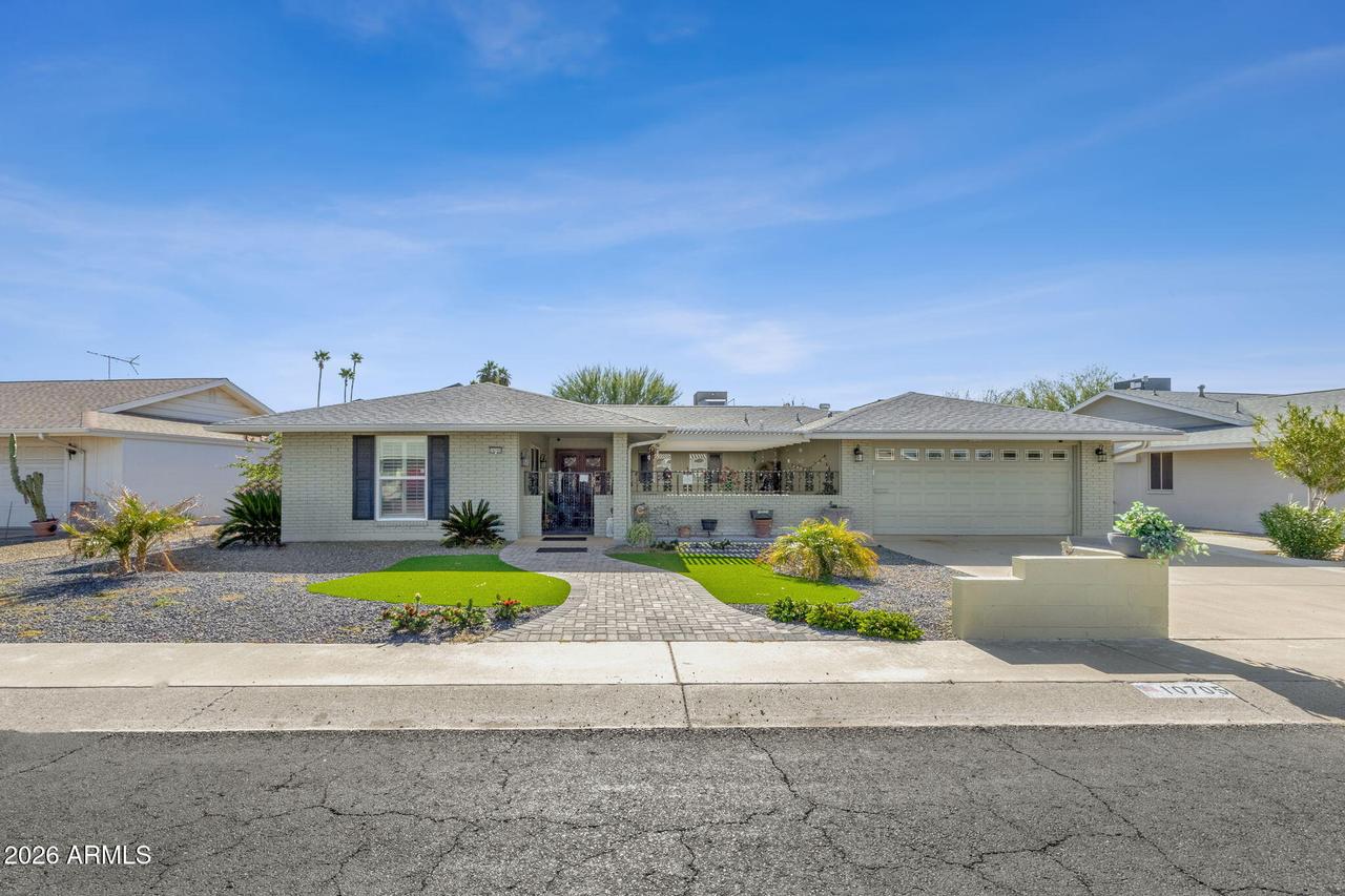 10705 W Camelot Cir., Sun City, AZ 85351