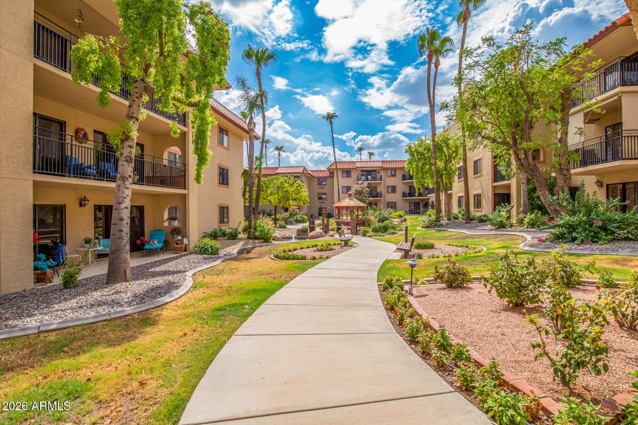 10330 W Thunderbird Blvd. #C108, Sun City, AZ 85351