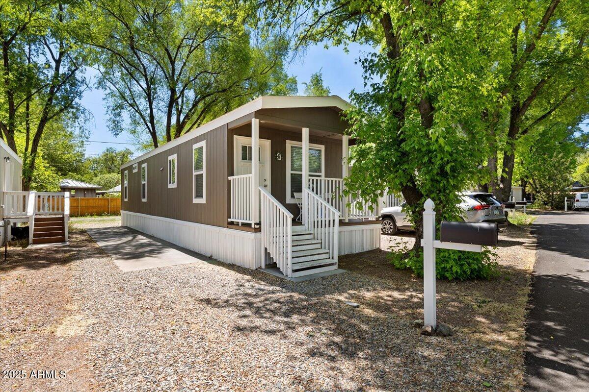 689 Whipple St. #17, Prescott, AZ 86301