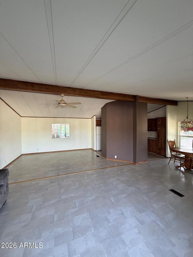 401 E Queen Creek Dr., Queen Valley, AZ 85118