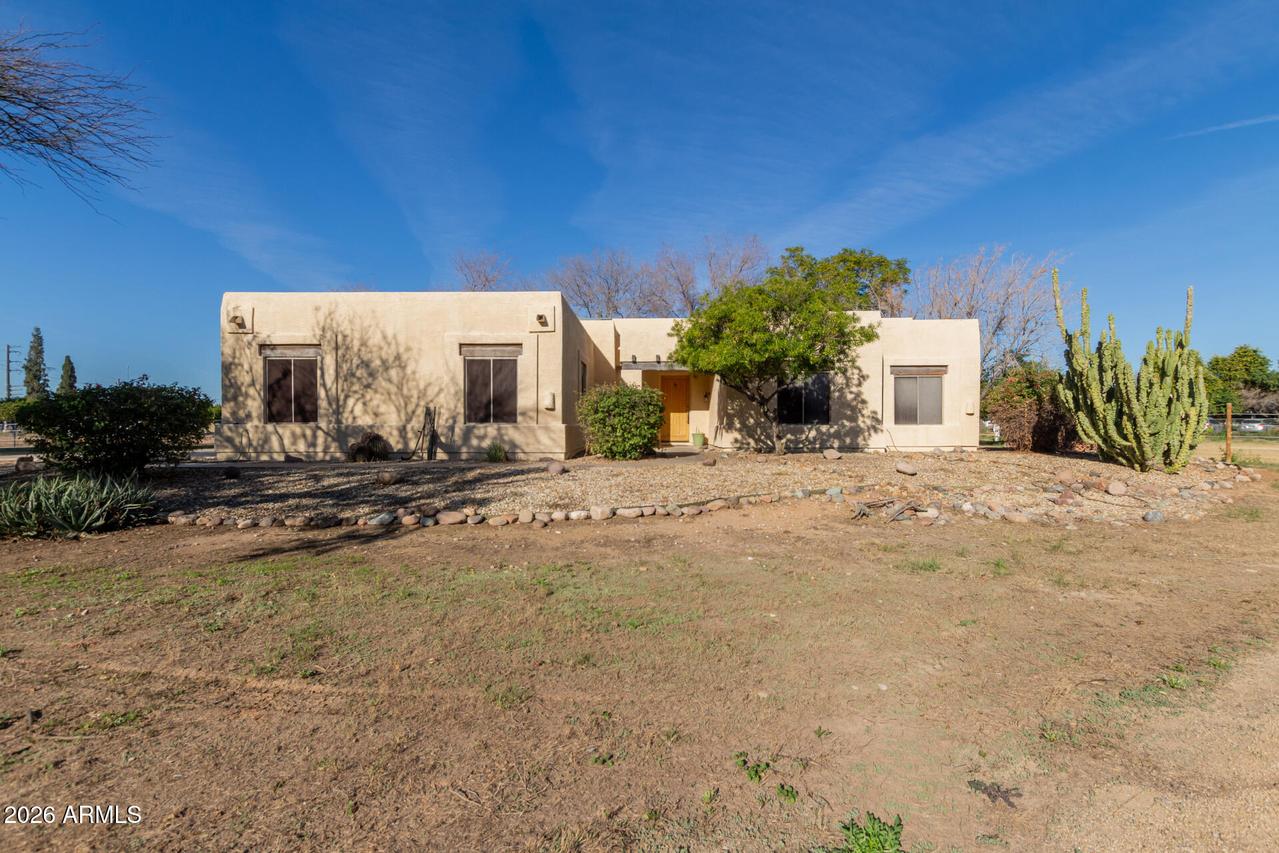 7802 W Orangewood Ave., Glendale, AZ 85303