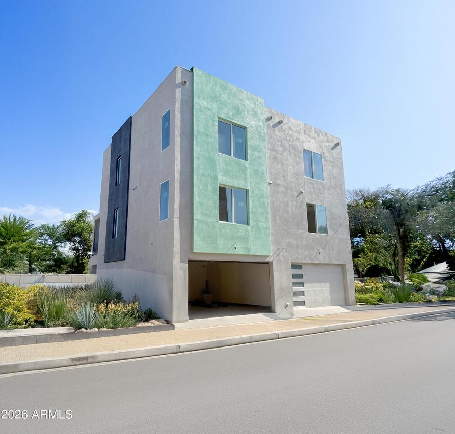 2601 E Clarendon Ave. #2, Phoenix, AZ 85016