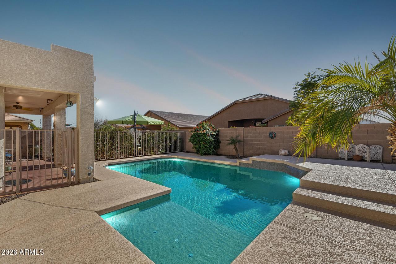 17837 W Watson Ln., Surprise, AZ 85388