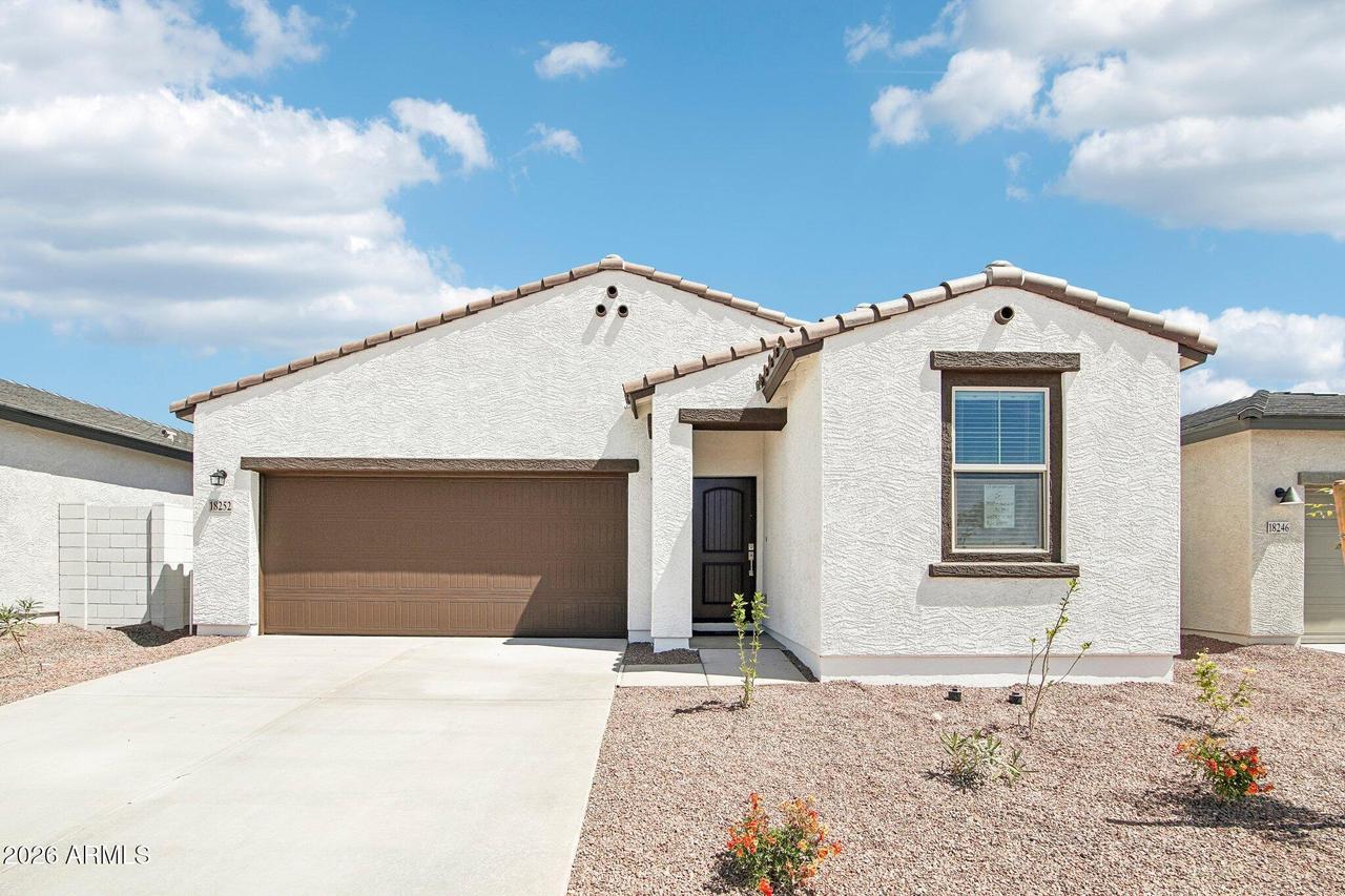 18252 W Avenida Del Sol, Surprise, AZ 85387