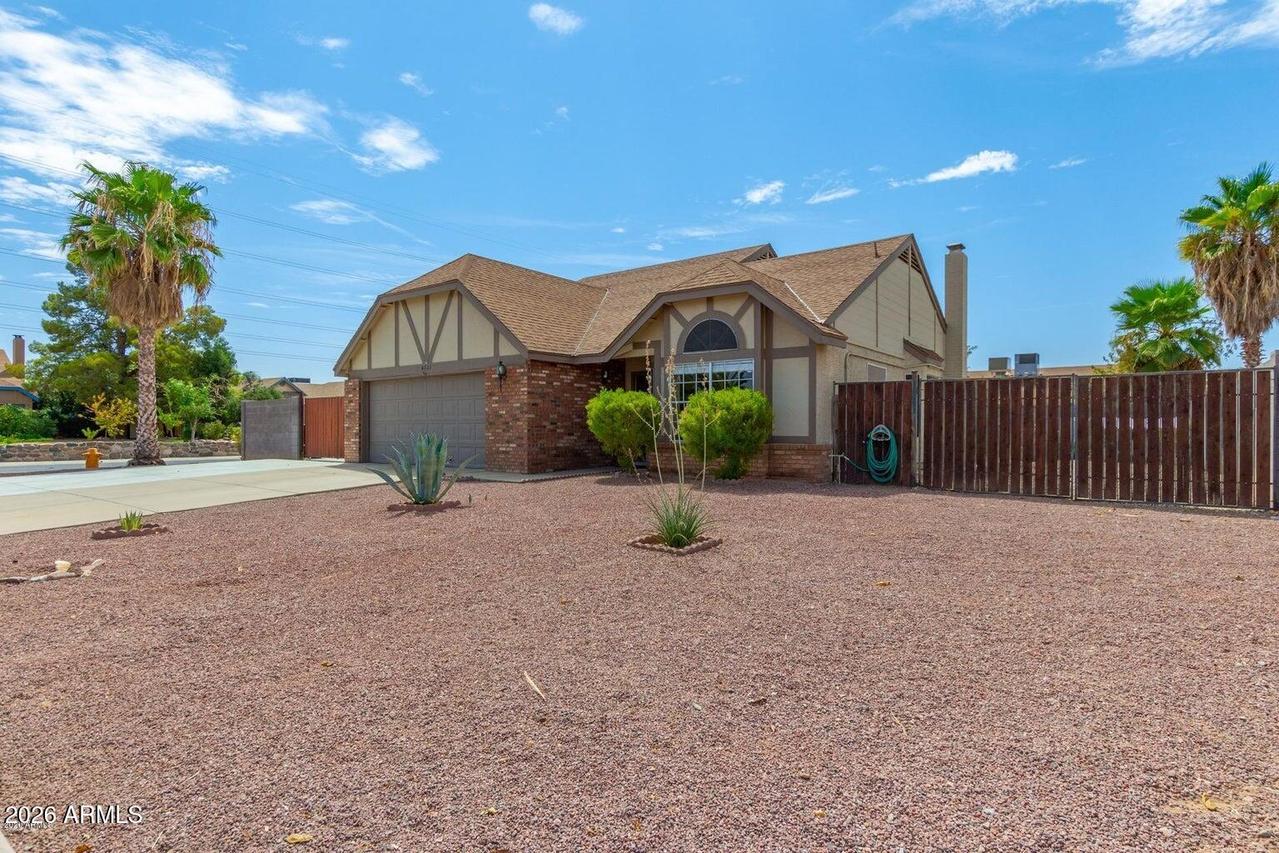 6723 W Cinnabar Ave., Peoria, AZ 85345