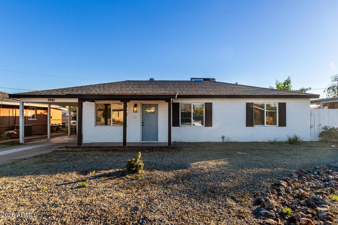 1941 W Mitchell Dr., Phoenix, AZ 85015