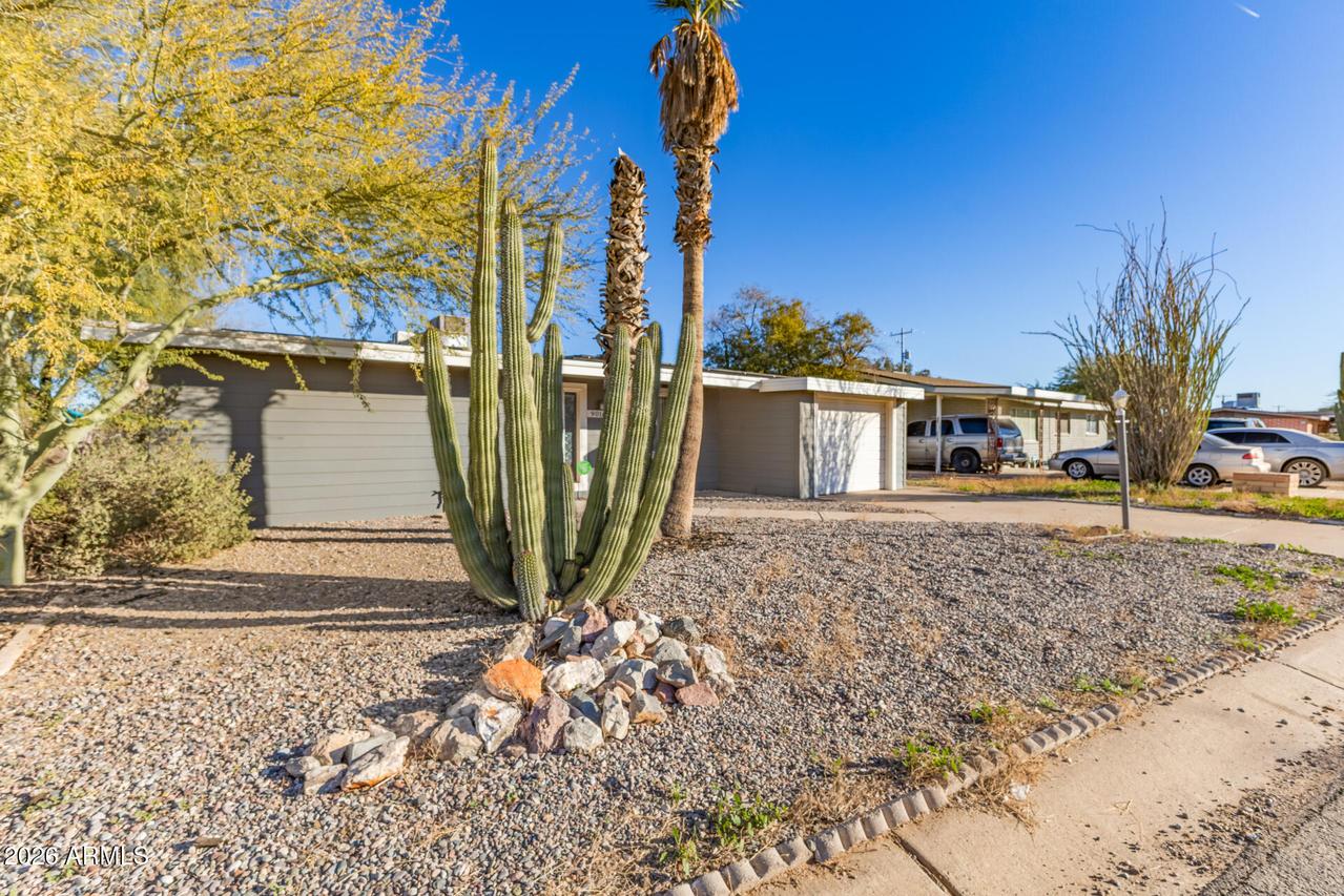 9016 W Santa Cruz Blvd., Arizona City, AZ 85123