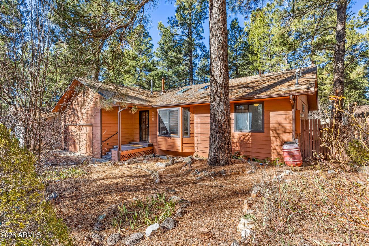 3008 Hotevilla Tr., Flagstaff, AZ 86005