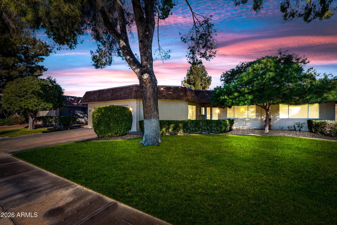 10334 W Loma Blanca Dr., Sun City, AZ 85351