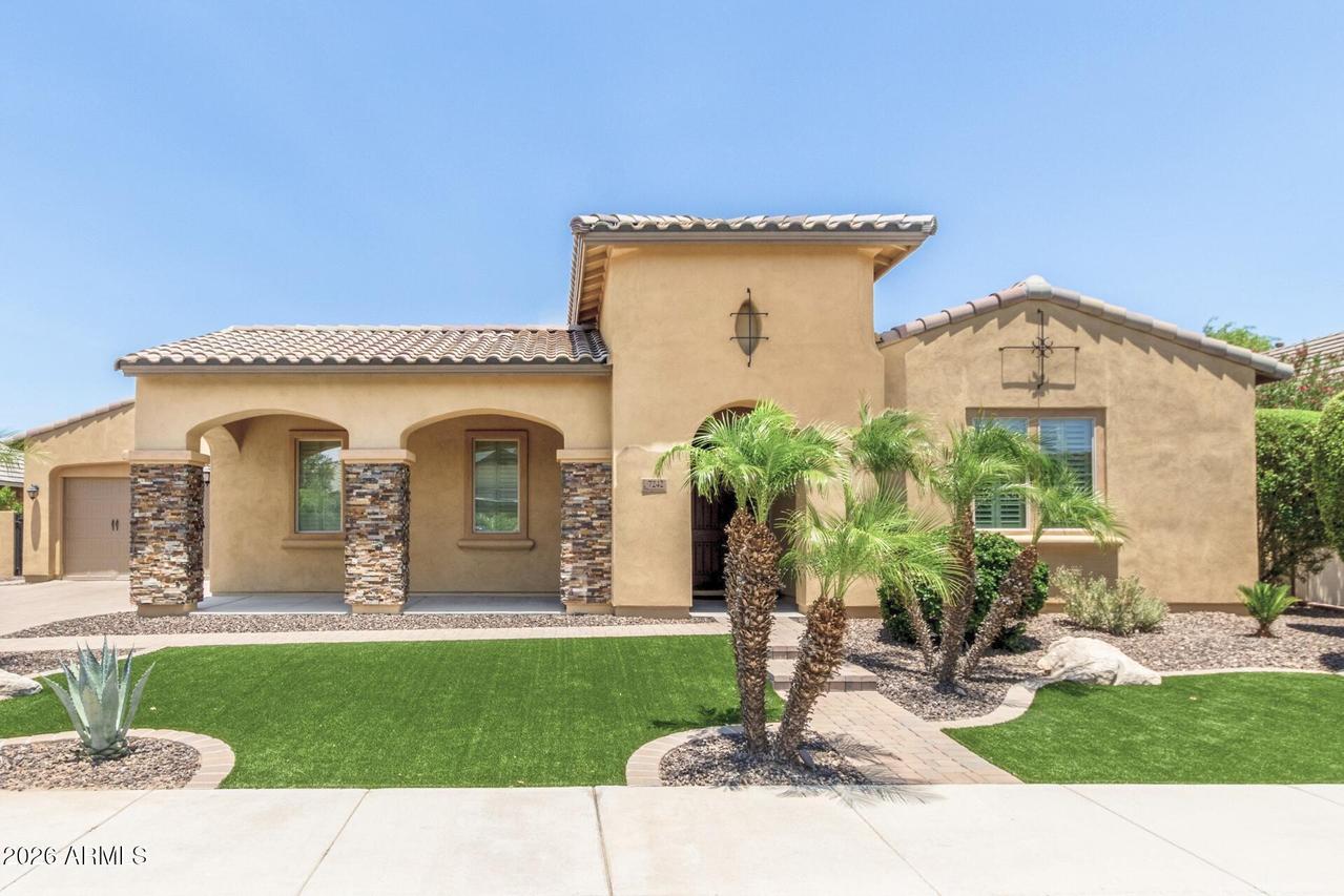 7242 W Rowel Rd., Peoria, AZ 85383