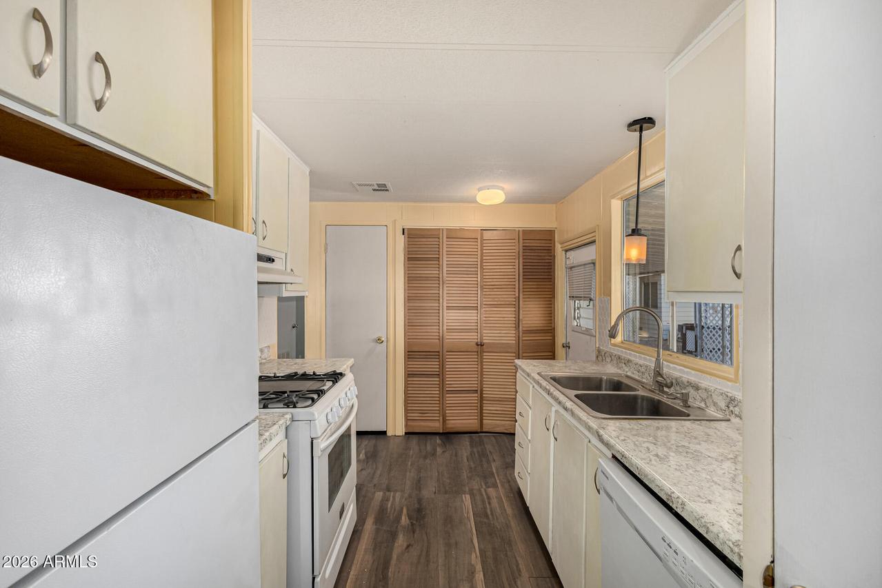 16812 N 2nd Ln. #246, Phoenix, AZ 85023