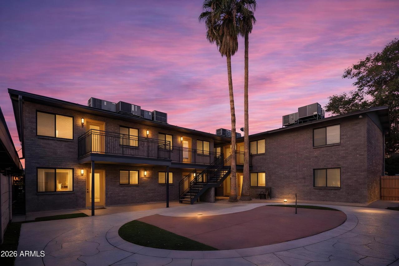 4119 N 11th Ave., Phoenix, AZ 85013