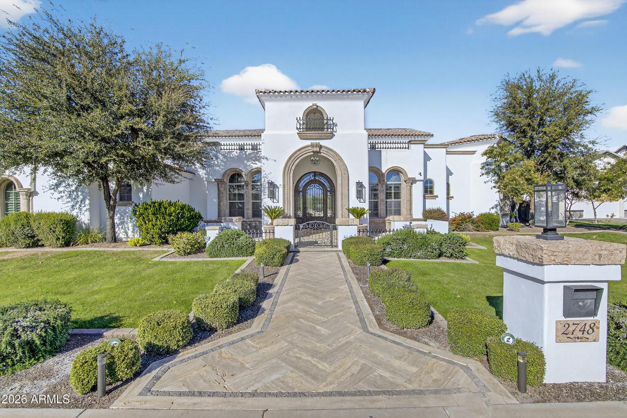 2748 E Warbler Rd., Gilbert, AZ 85297