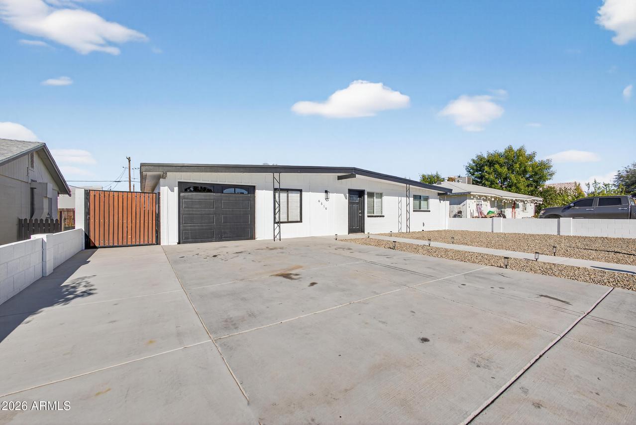 6510 E Arbor Ave., Mesa, AZ 85206