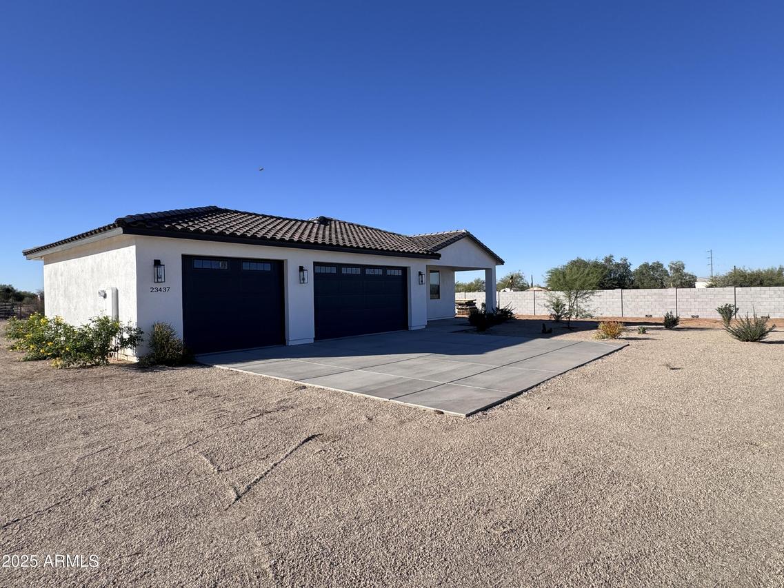 23437 E Cactus Forest Rd., Florence, AZ 85132