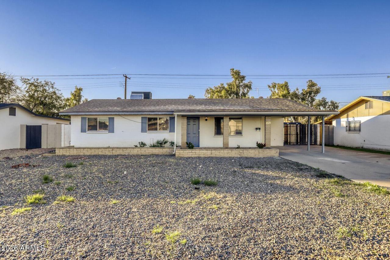 1649 W Pueblo Ave., Mesa, AZ 85202