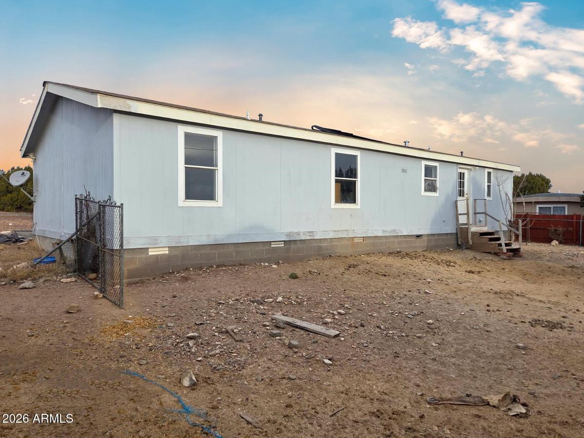 16 Short Ln., Concho, AZ 85924