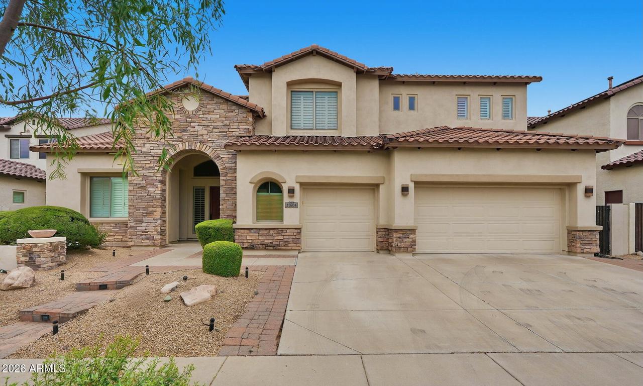 31604 N 19th Ave., Phoenix, AZ 85085