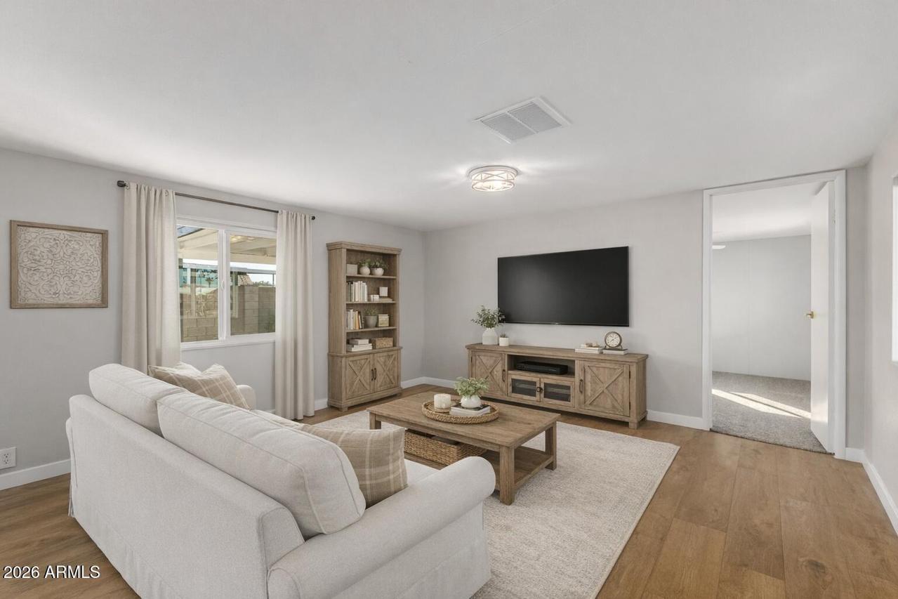 15431 N 16th Dr., Phoenix, AZ 85023