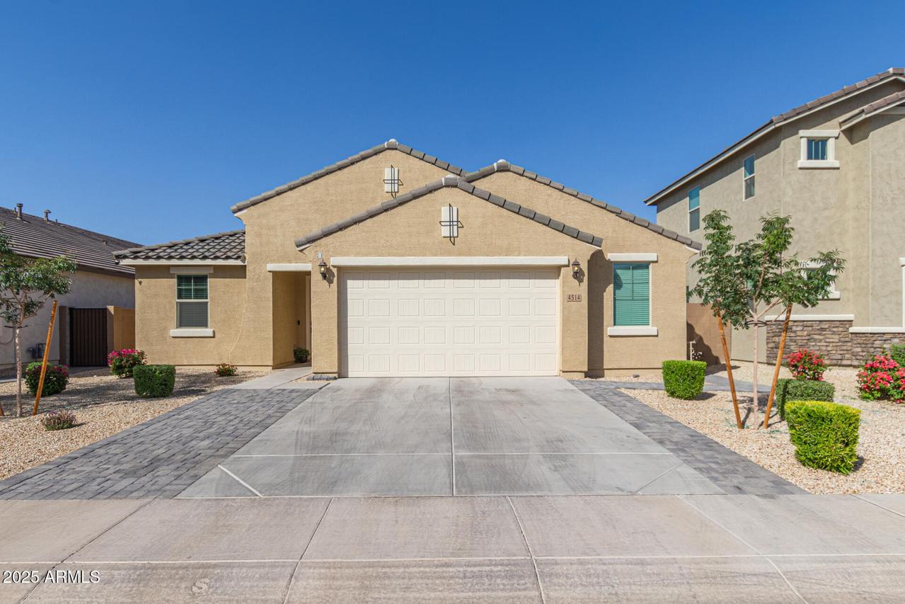 4514 W Hazel Ln., San Tan Valley, AZ 85144