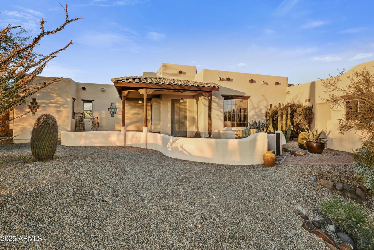 8956 E Stage Coach Pass Rd., Carefree, AZ 85377