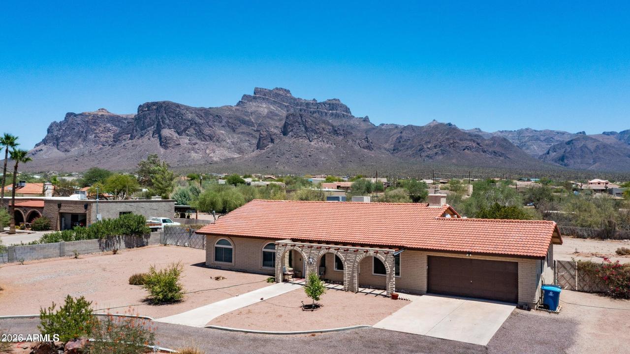 95 S Val Vista Rd., Apache Junction, AZ 85119
