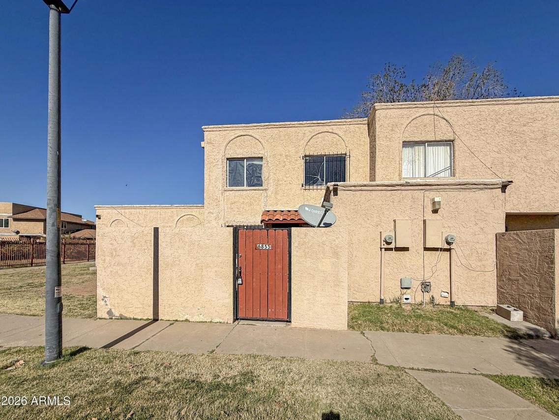 6855 W Devonshire Ave., Phoenix, AZ 85033