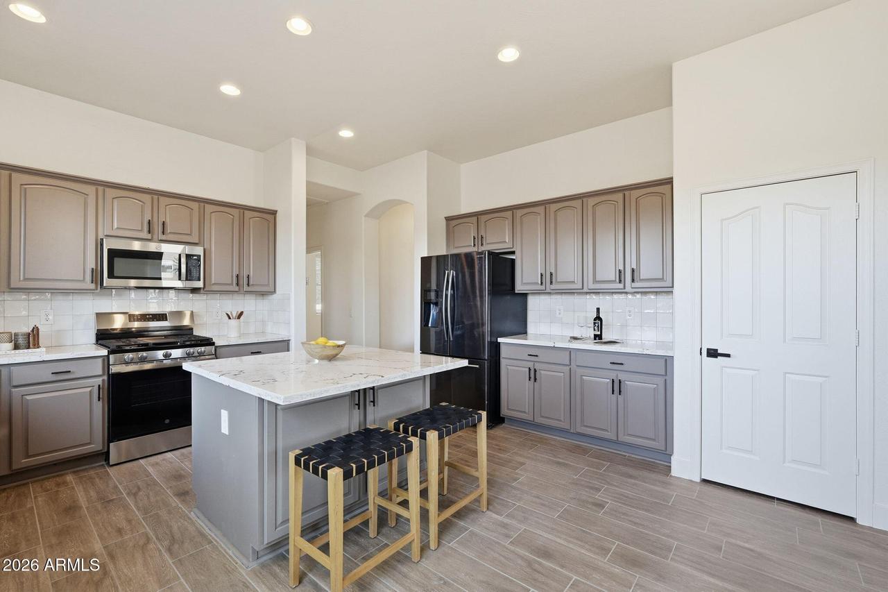 17514 W Marshall Ln., Surprise, AZ 85388