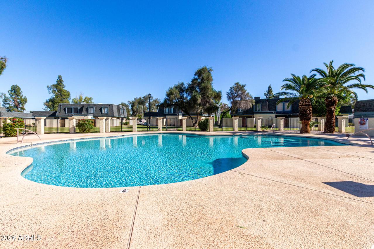 8030 N 32nd Ln., Phoenix, AZ 85051