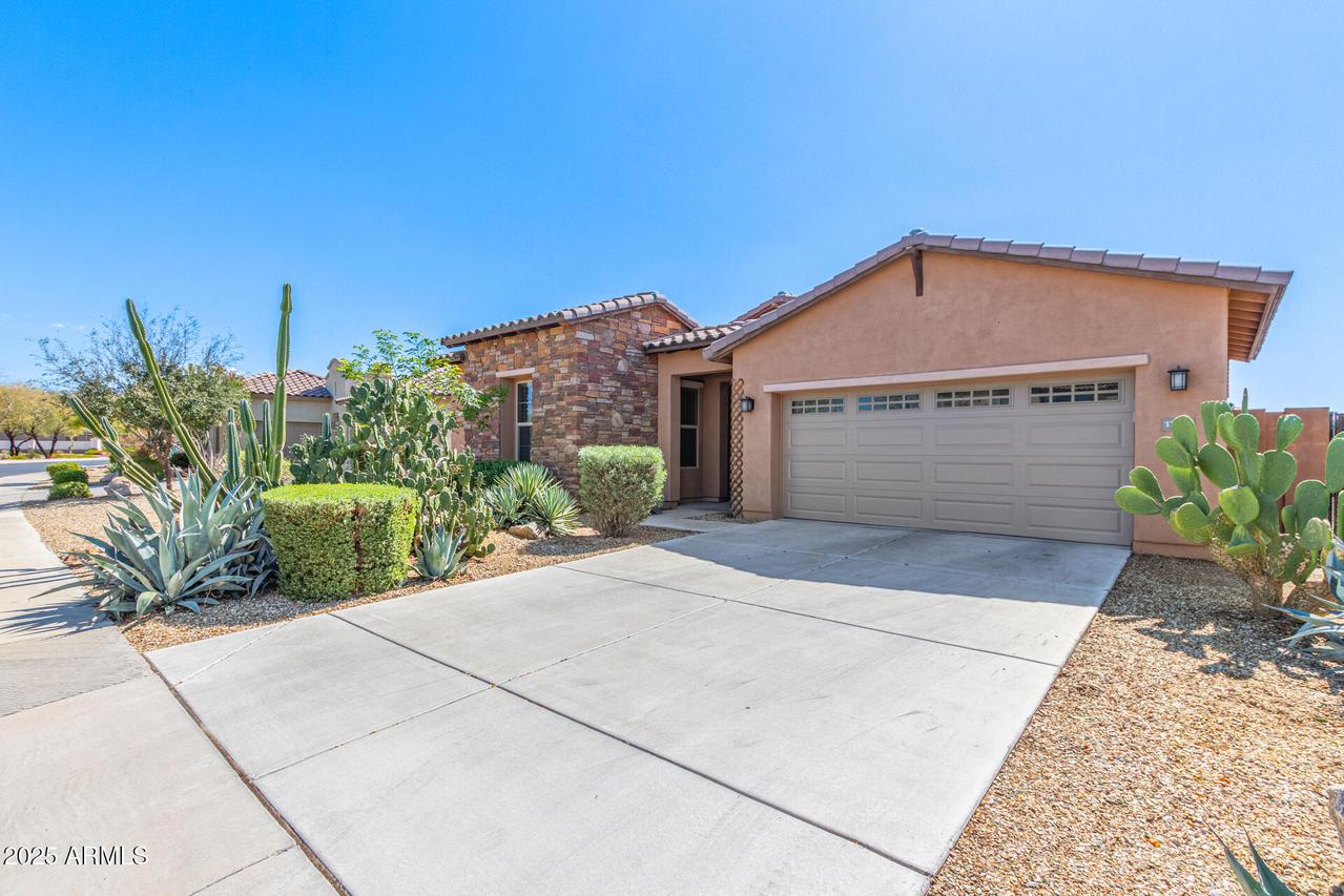17743 W Verdin Rd., Goodyear, AZ 85338